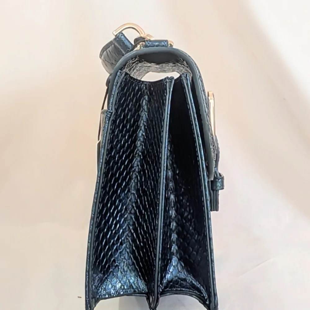 NWT Brahmin Small Hallie in Evergreen Kalopsia - Picture 9 of 15